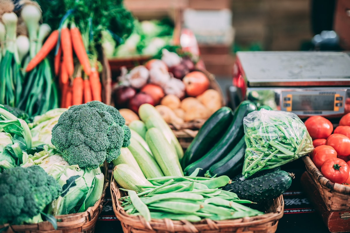 Alimentos probióticos y prebióticos frescos